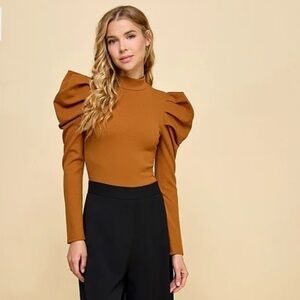Camel Mock Neck Ribbed Long Sleeve Knit Top W/ Exaggerated Shoulders Large | EUC
